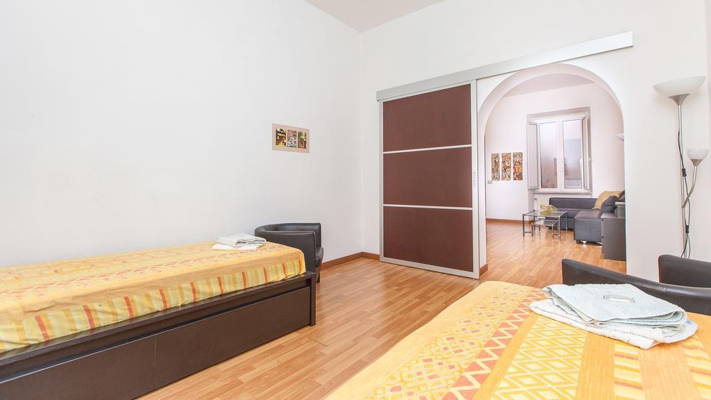 Rental In Rome Santini Apartment Pokój zdjęcie